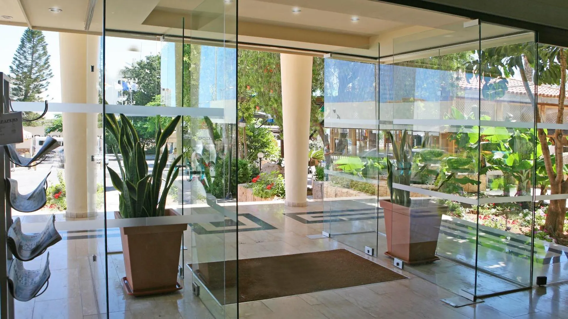 *** Aparthotel Alva Hotel Apartments Protaras Zypern