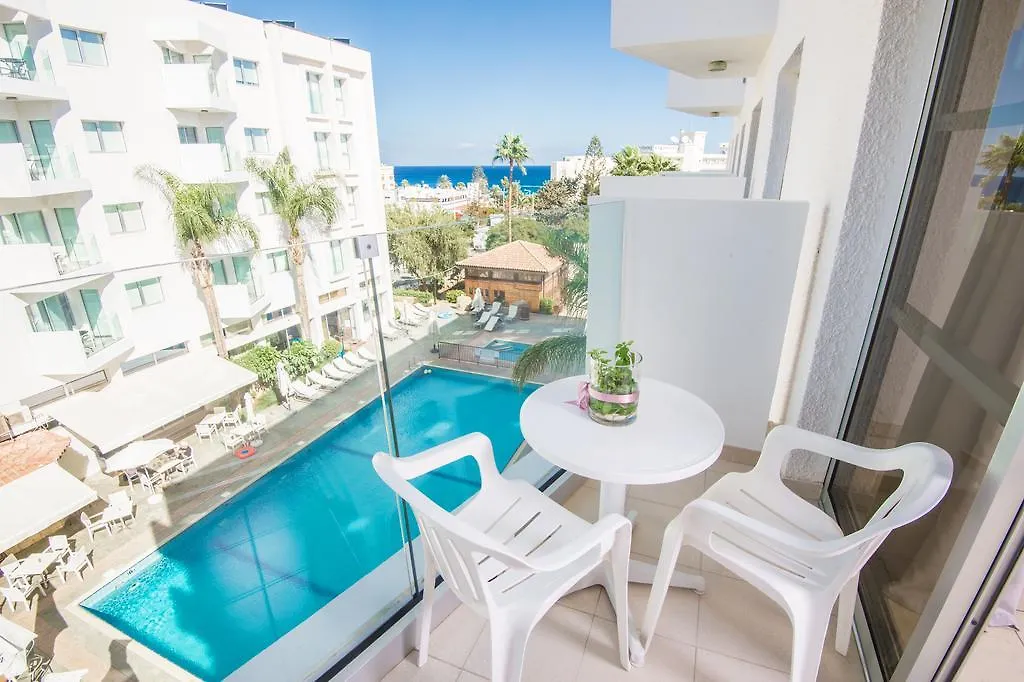 Alva Hotel Apartments Protaras