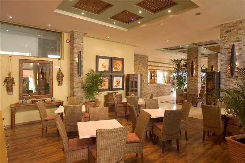 Alva Hotel Apartments Protaras
